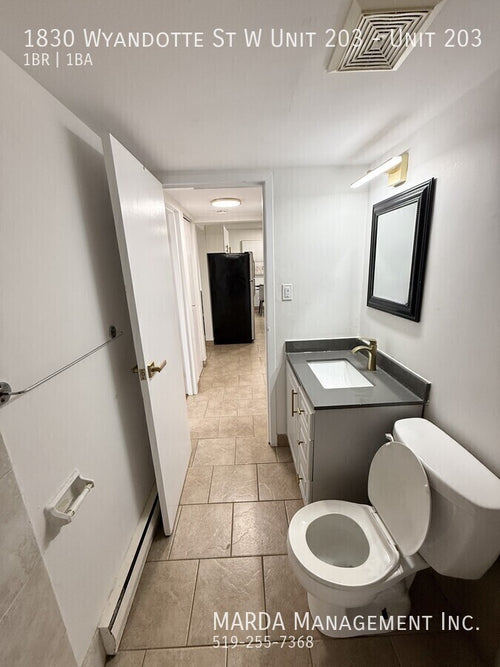 Modern Renovated 1-Bedroom Apartment for Rent – Windsor